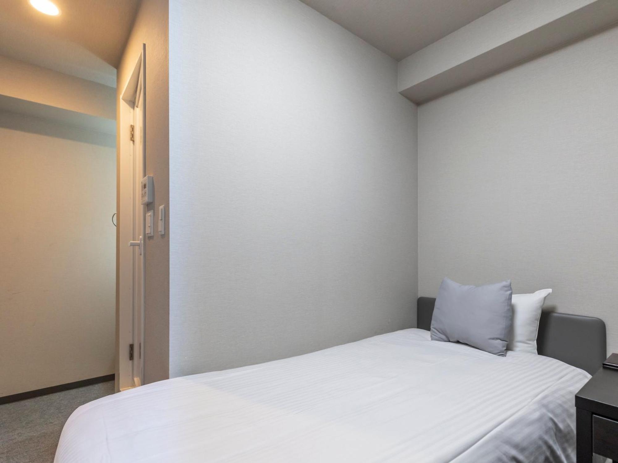 Tabist Unihotel Midosuji Hommachi Oszaka Kültér fotó